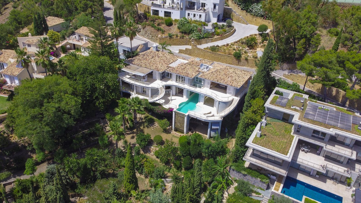 5 Bedroom Villa for Sale in El Madroñal — view 19