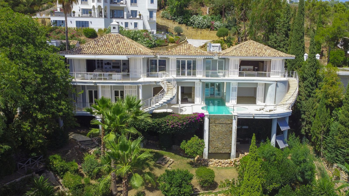 5 Bedroom Villa for Sale in El Madroñal — view 20