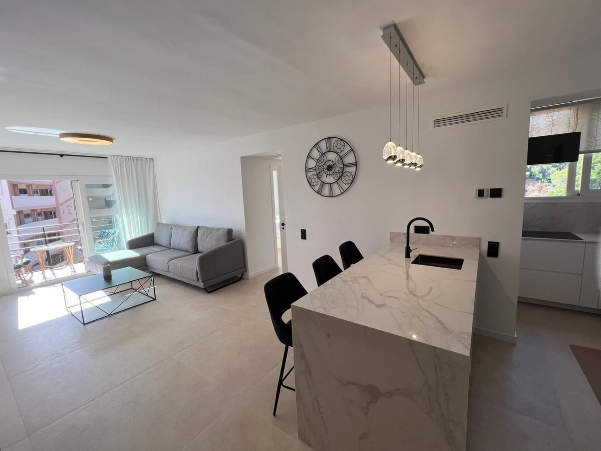 2 Bedroom Apartment for Sale in Marbella — 6