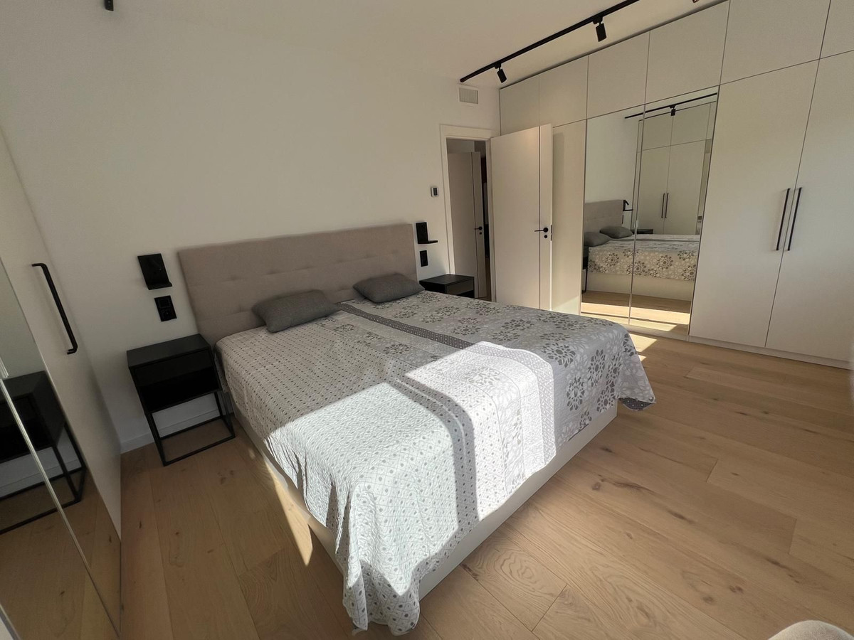 2 Bedroom Apartment for Sale in Marbella — view 10