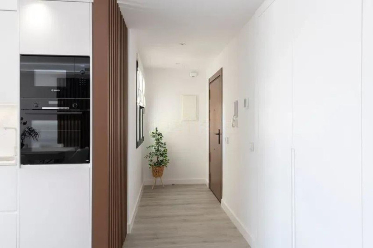 3 Bedroom Apartment for Sale in Puerto Banús — 9