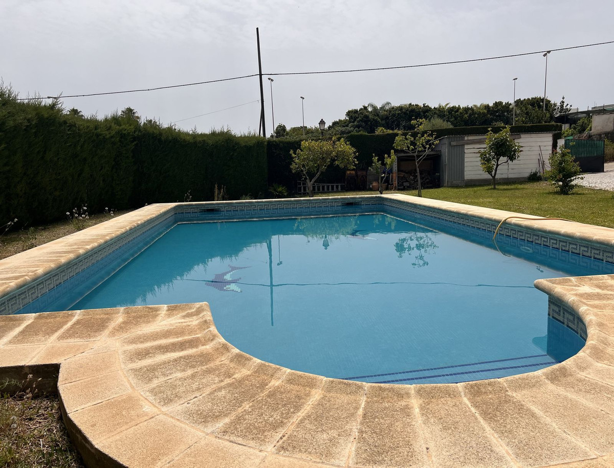 5 Bedroom Villa for Sale in Selwo — 7