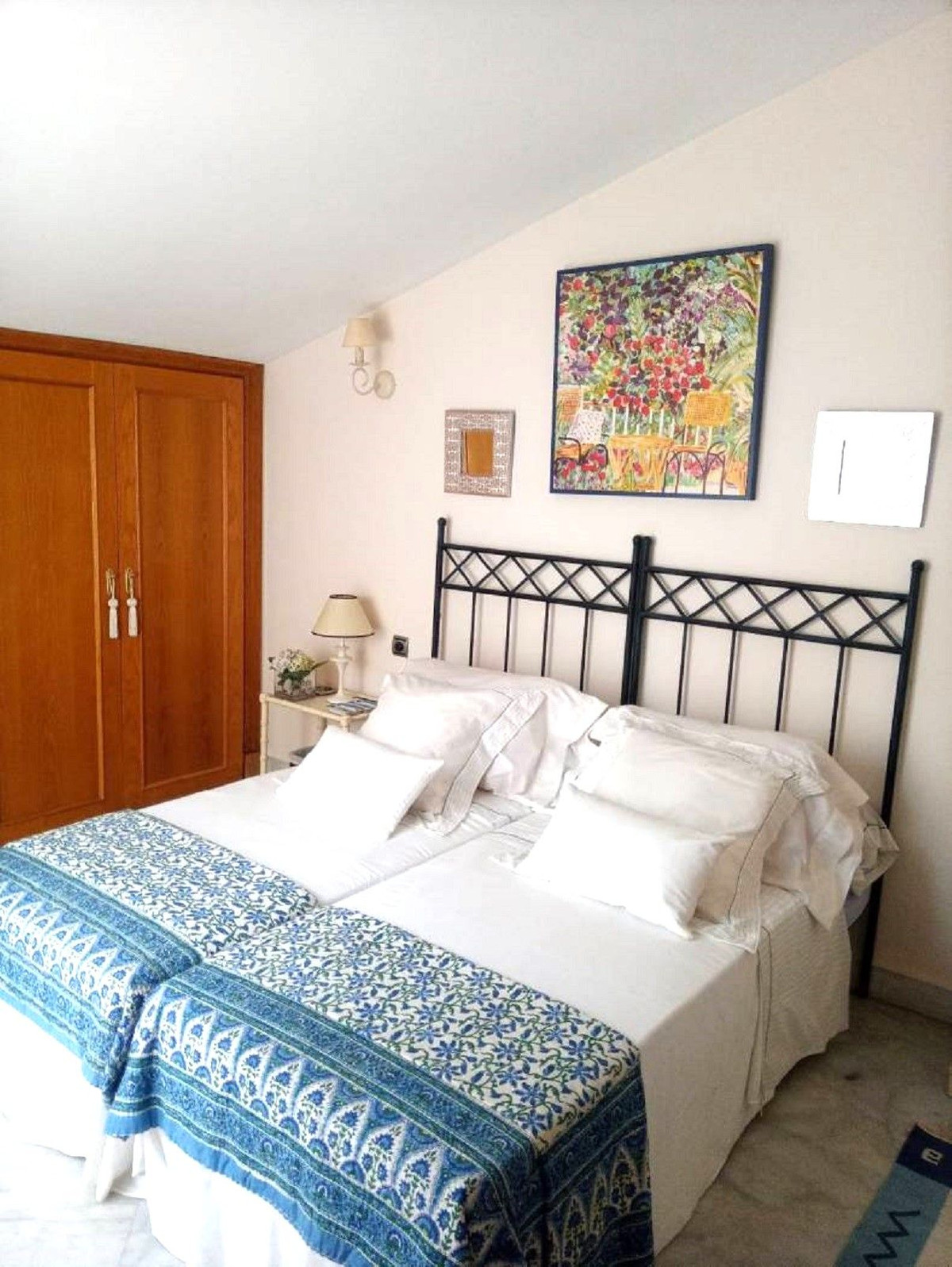 3 Bedroom Villa for Sale in The Golden Mile — view 14