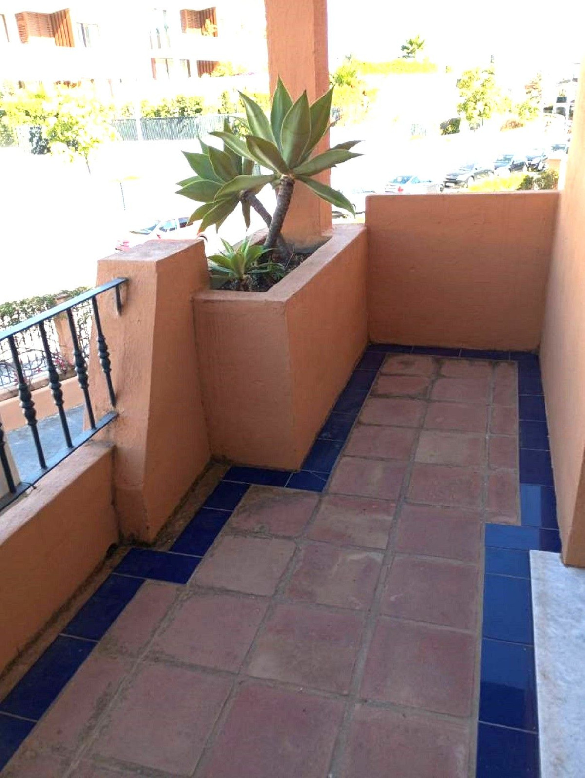 3 Bedroom Villa for Sale in The Golden Mile — view 17