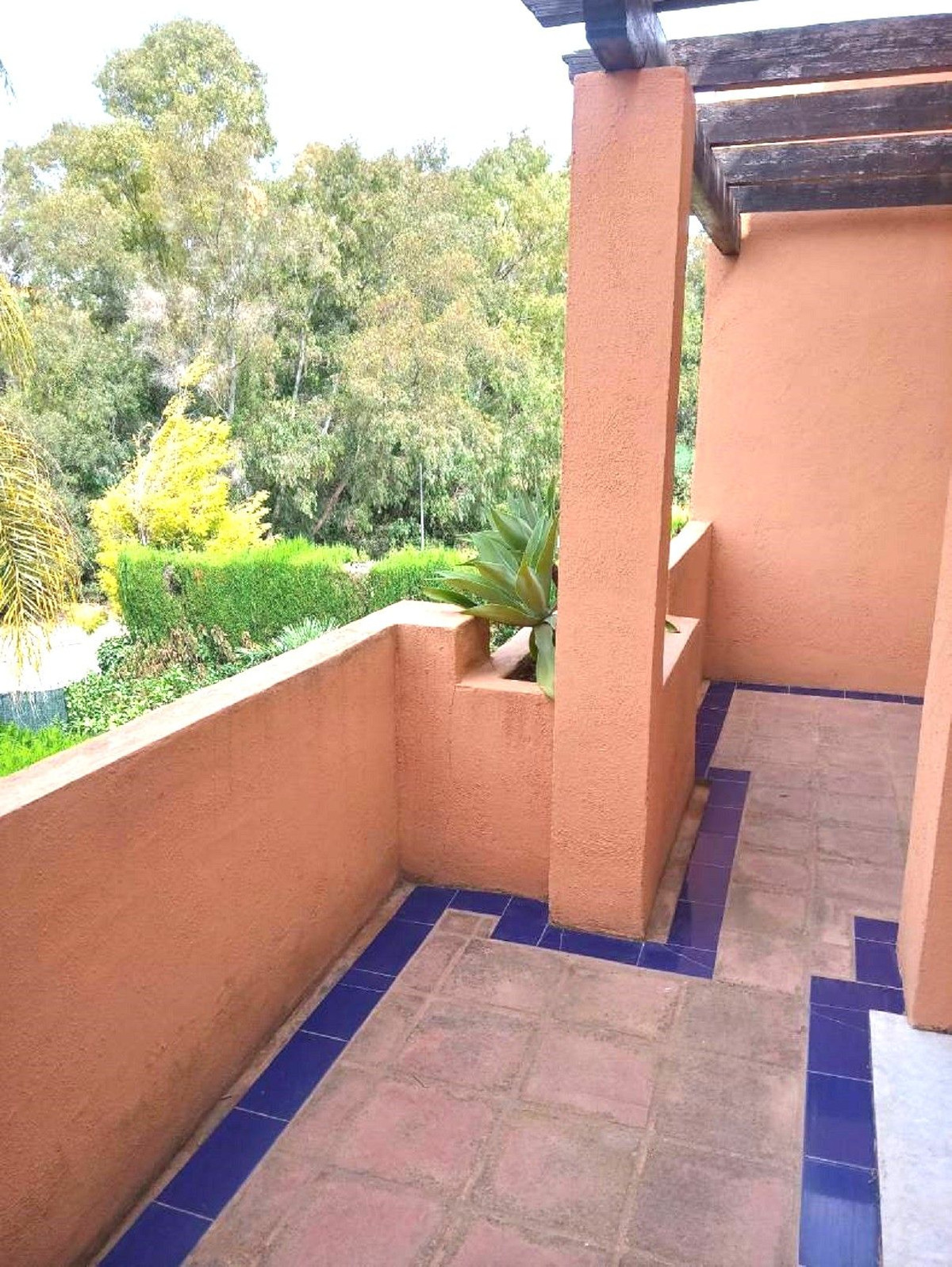 3 Bedroom Villa for Sale in The Golden Mile — view 20