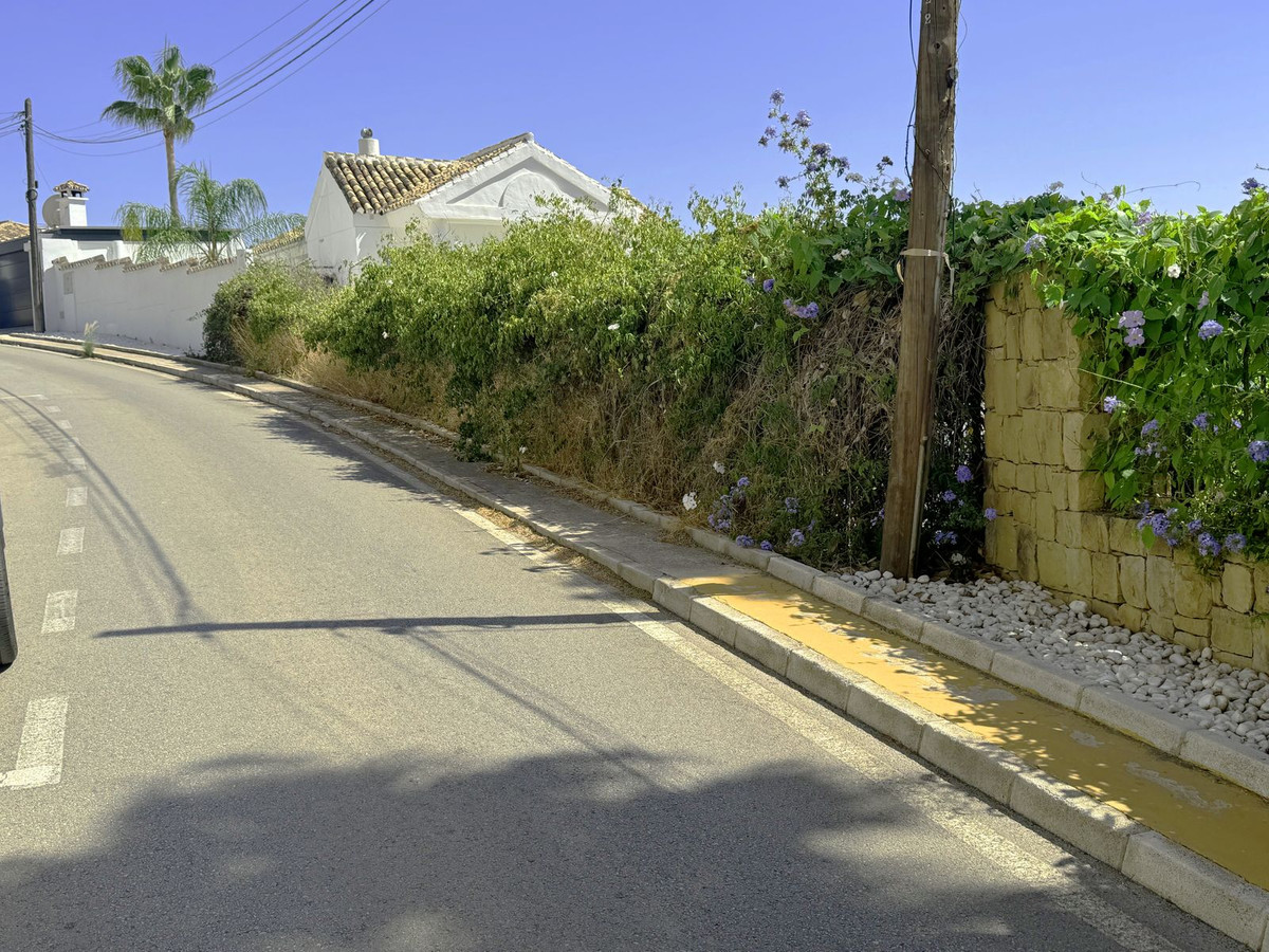 Plot for Sale in Nueva Andalucía — 6