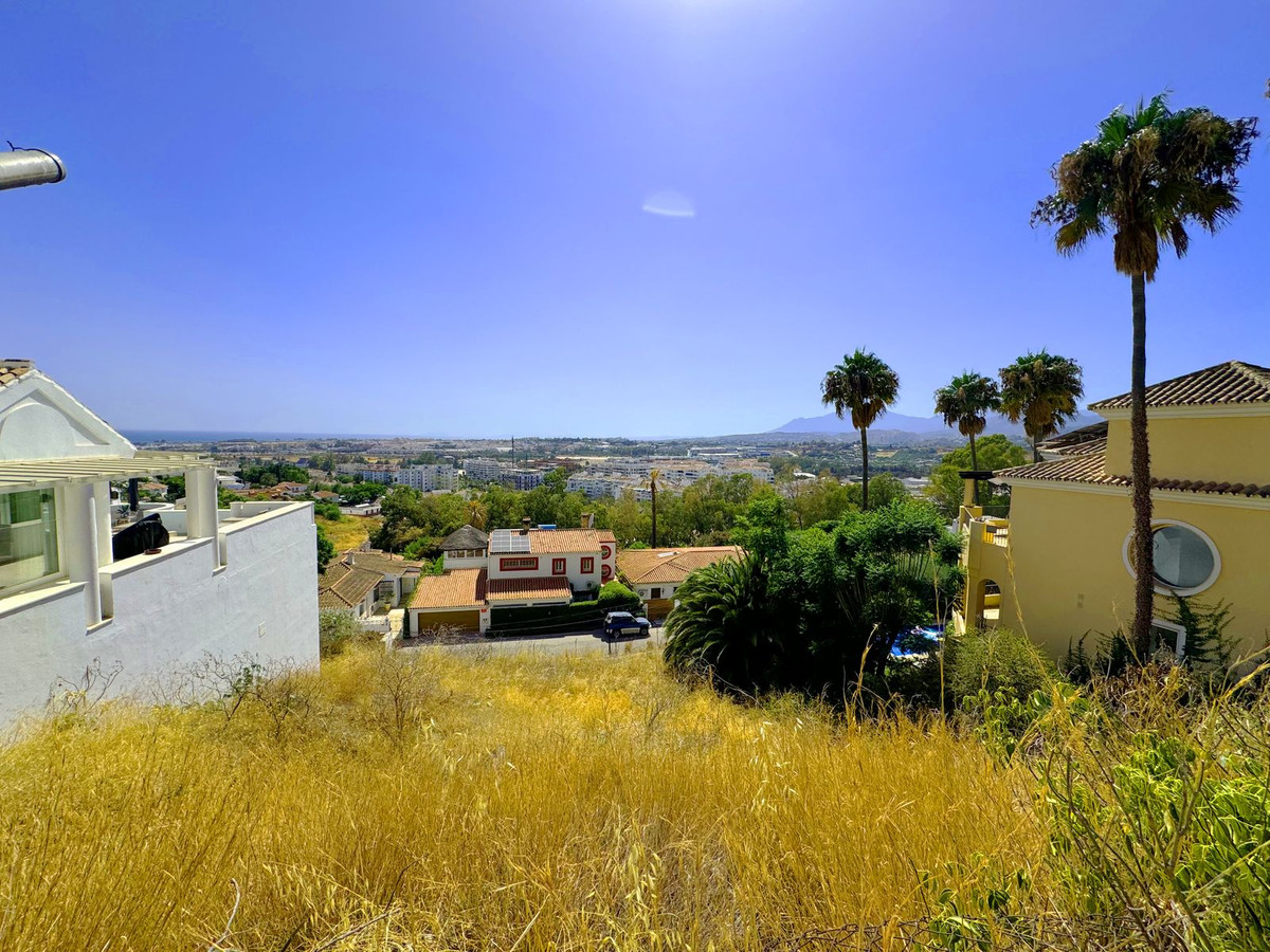 Plot for Sale in Nueva Andalucía — 7