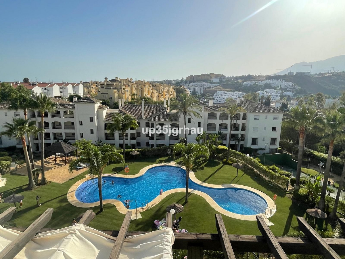 2 Bedroom Apartment for Sale in Selwo