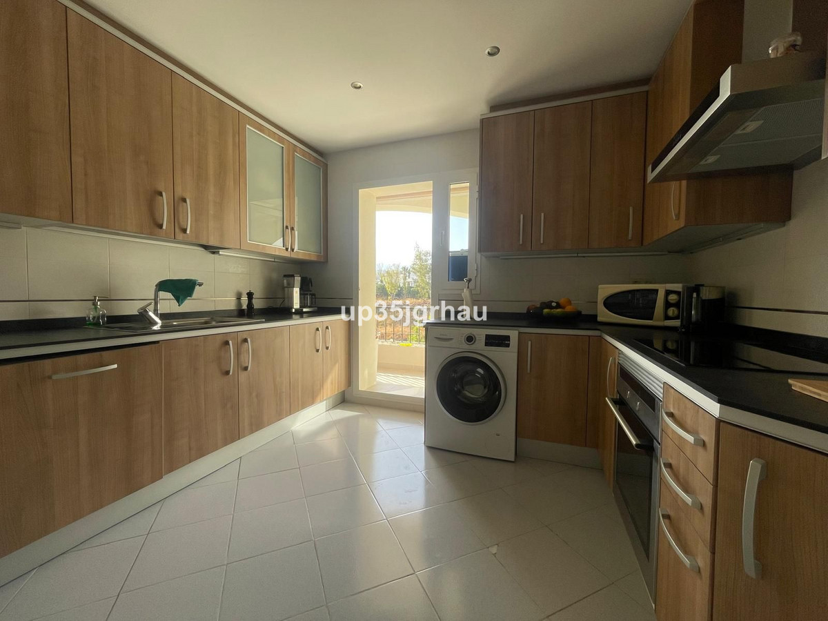 2 Bedroom Apartment for Sale in Selwo — view 17