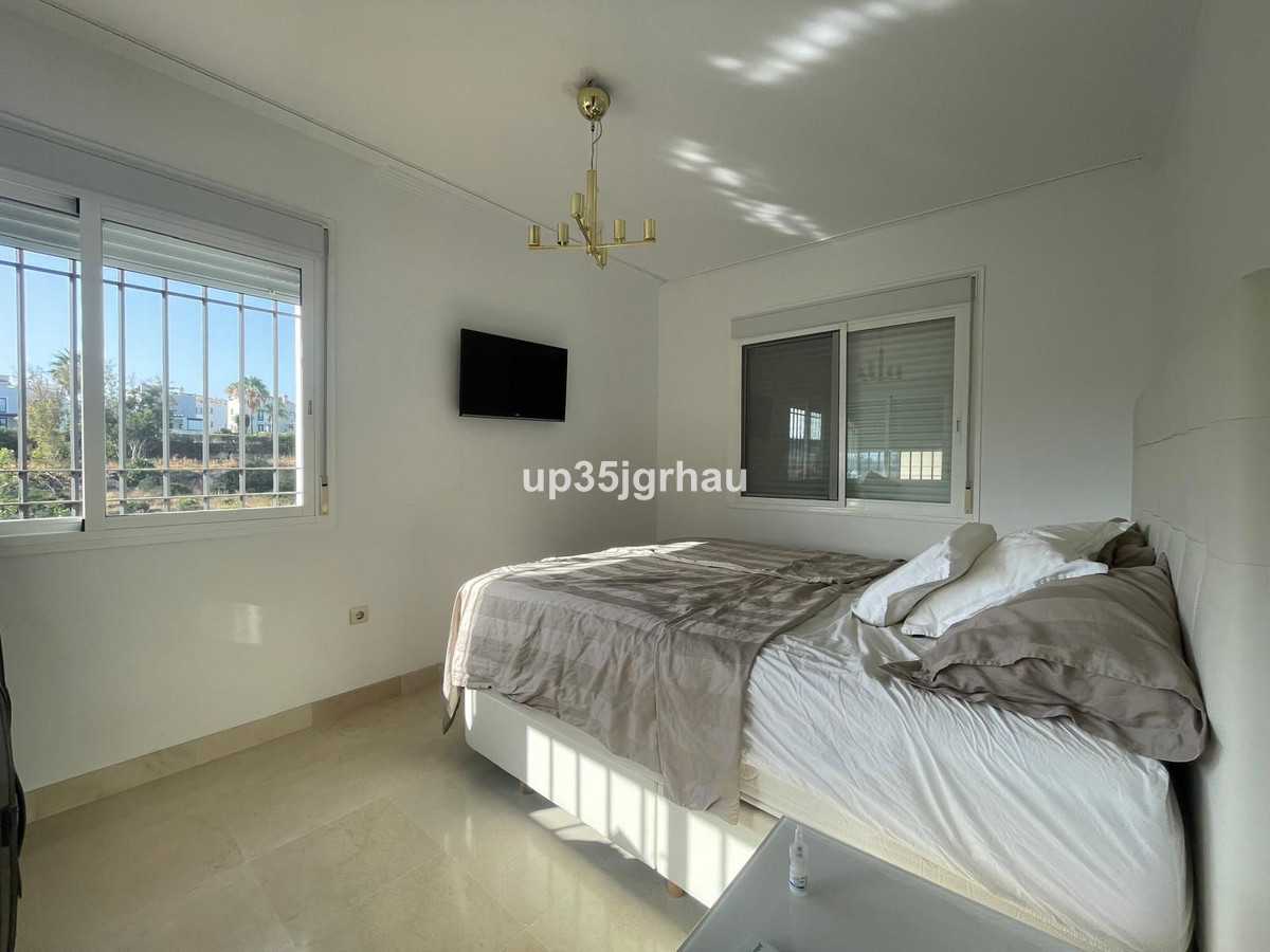 2 Bedroom Apartment for Sale in Selwo — view 20