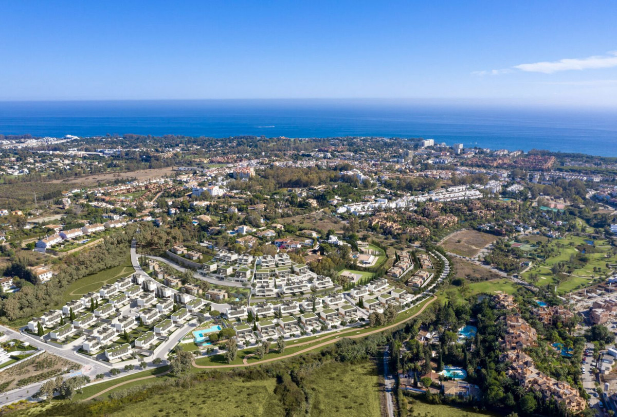3 Bedroom Villa for Sale in Estepona — 6