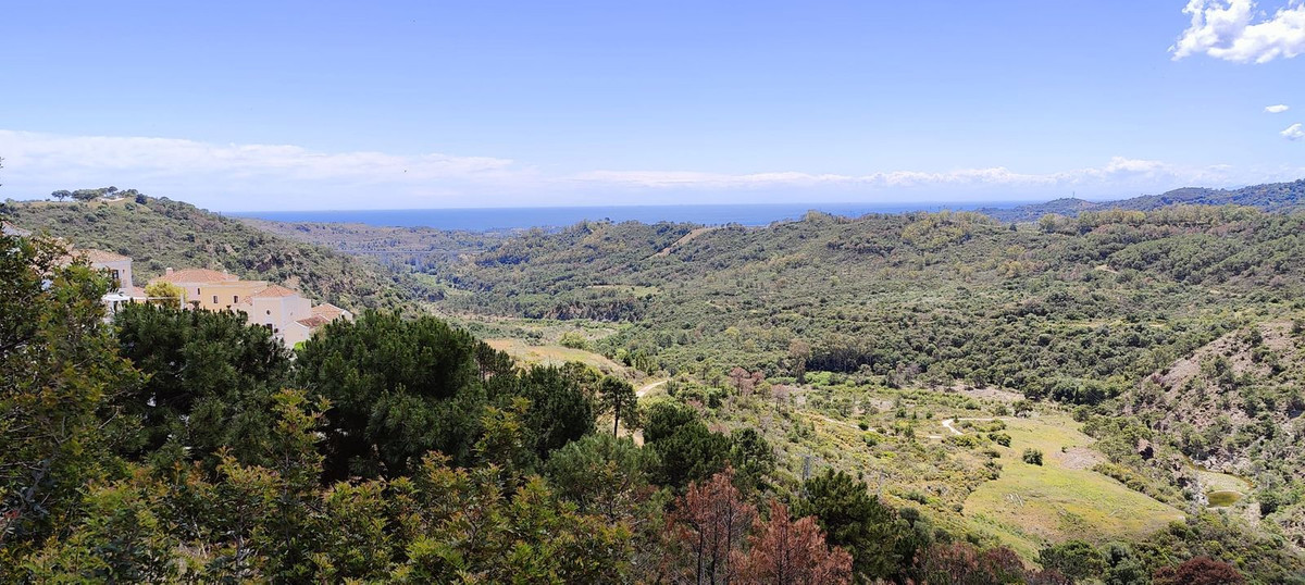 Plot for Sale in Benahavís — view 13