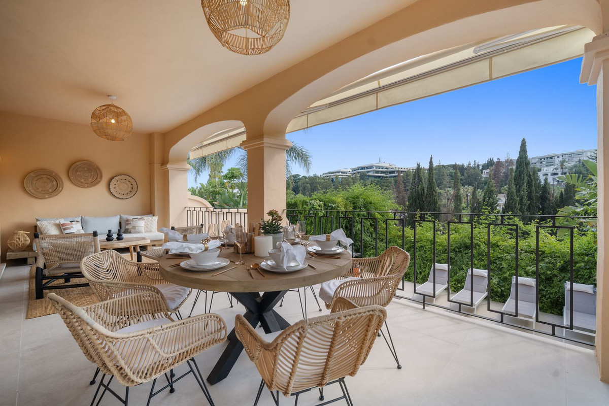 5 Bedroom Villa for Sale in Puerto Banús — 8
