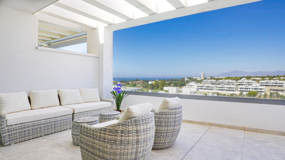 3 Bedroom Apartment for Sale in Marbella — 3