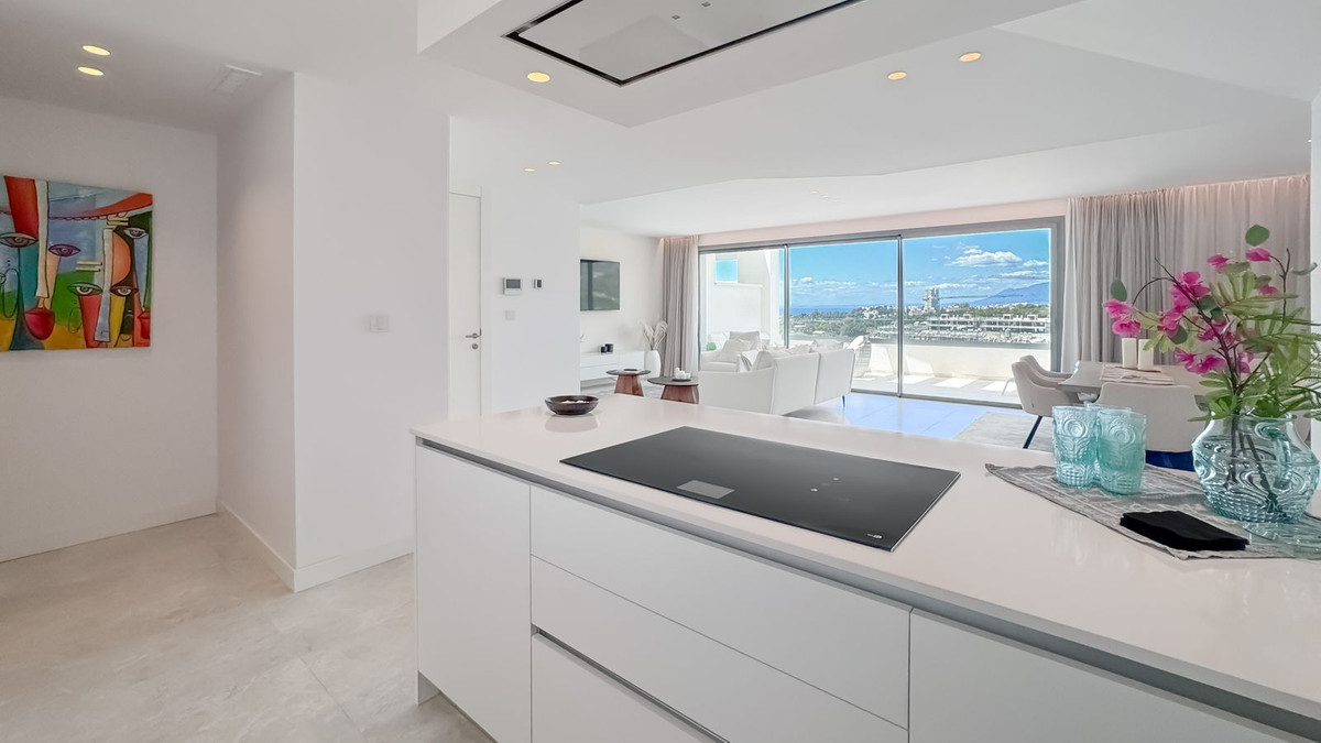 3 Bedroom Apartment for Sale in Marbella — 7