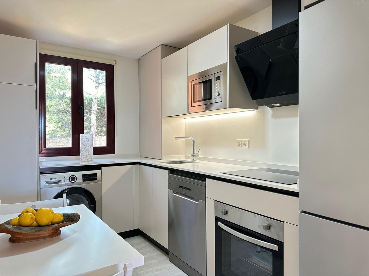 2 Bedroom Apartment for Sale in El Paraiso — 5