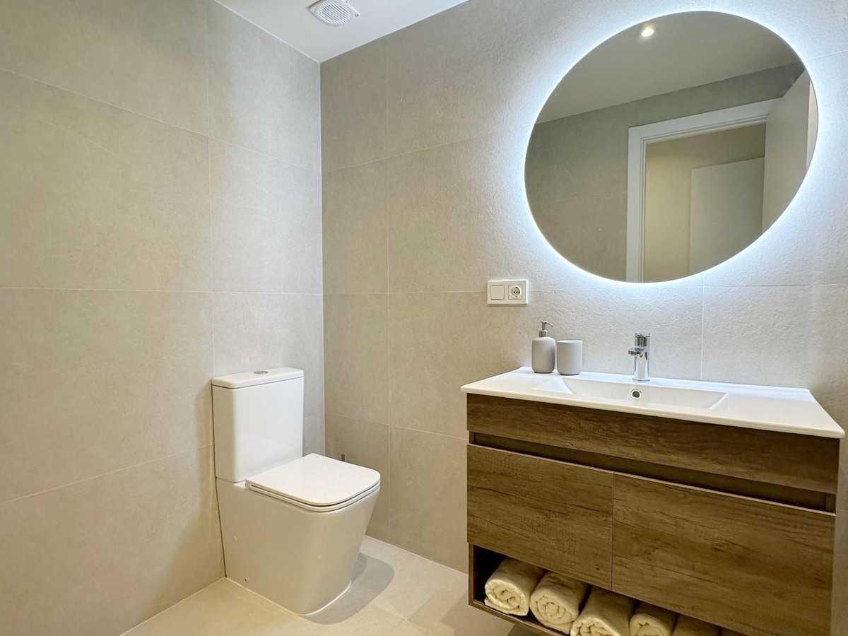 2 Bedroom Apartment for Sale in El Paraiso — 9