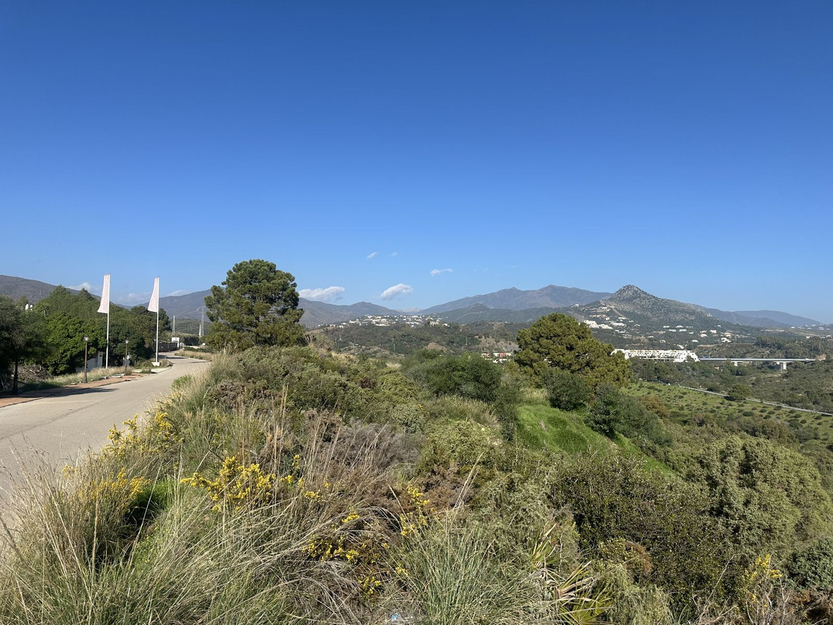 Plot for Sale in Benahavís — view 11