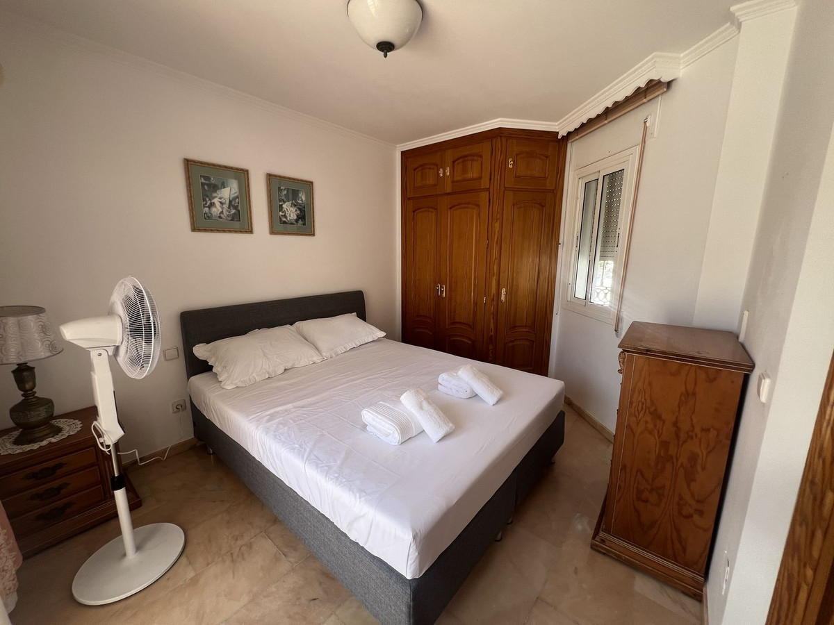 5 Bedroom Villa for Sale in San Pedro de Alcántara — view 14