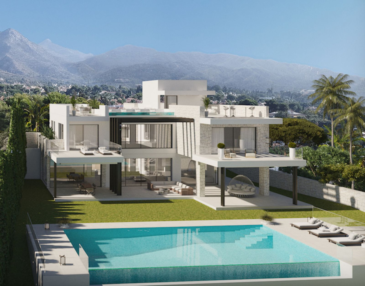 7 Bedroom Plot for Sale in The Golden Mile