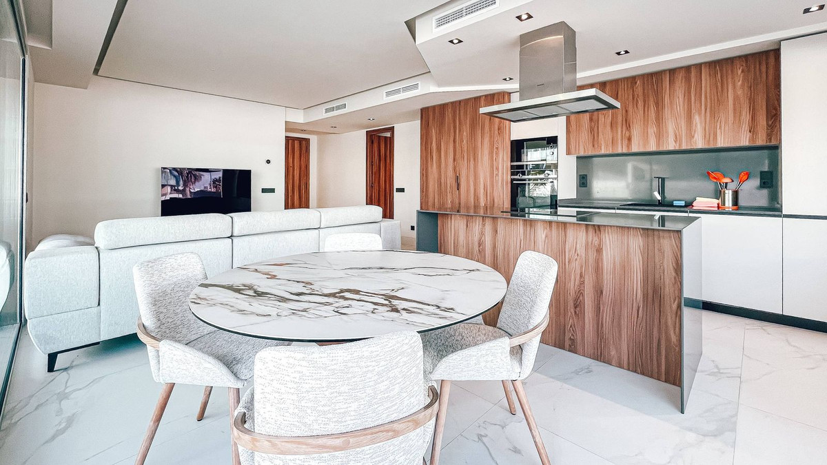 3 Bedroom Apartment for Sale in San Pedro de Alcántara — view 12