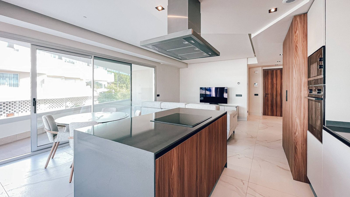 3 Bedroom Apartment for Sale in San Pedro de Alcántara — view 13