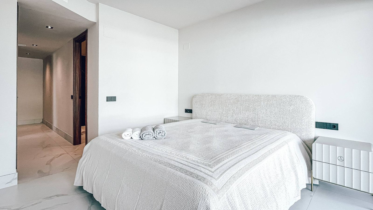 3 Bedroom Apartment for Sale in San Pedro de Alcántara — view 15
