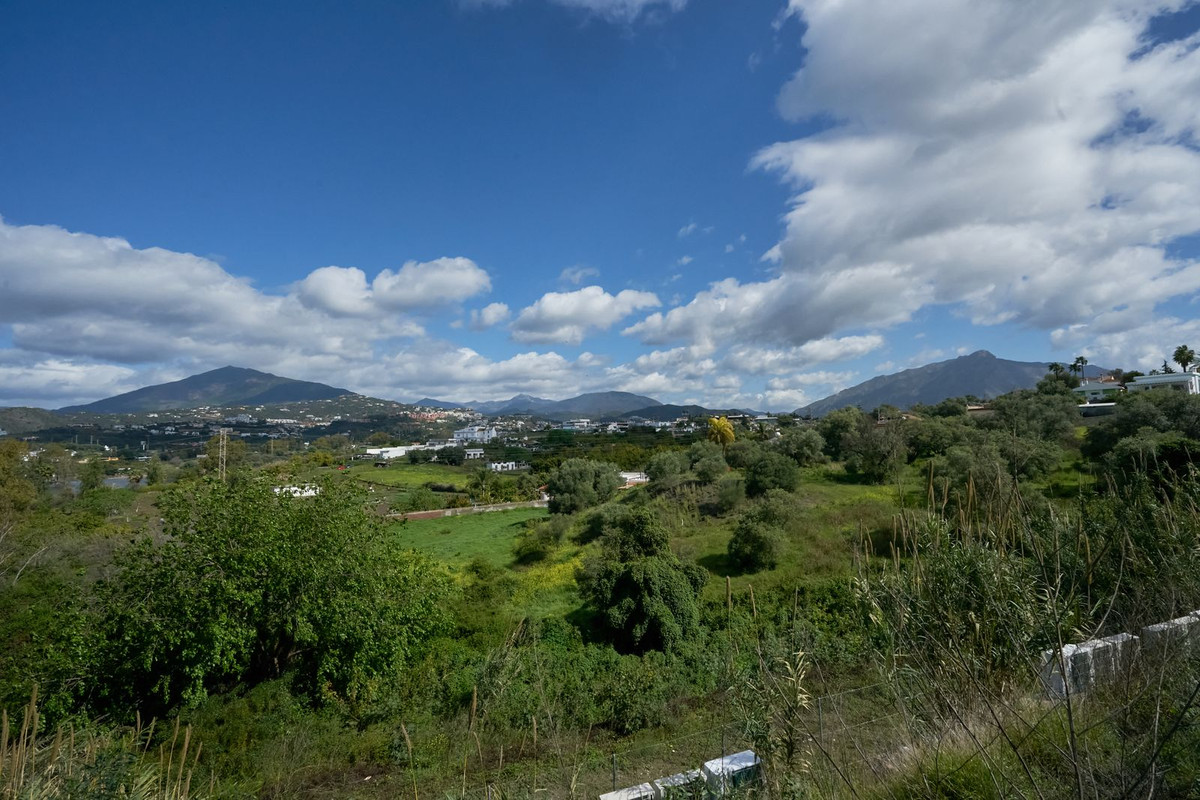 4 Bedroom Villa for Sale in San Pedro de Alcántara — 7