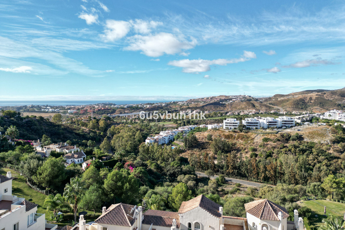 Plot for Sale in Benahavís