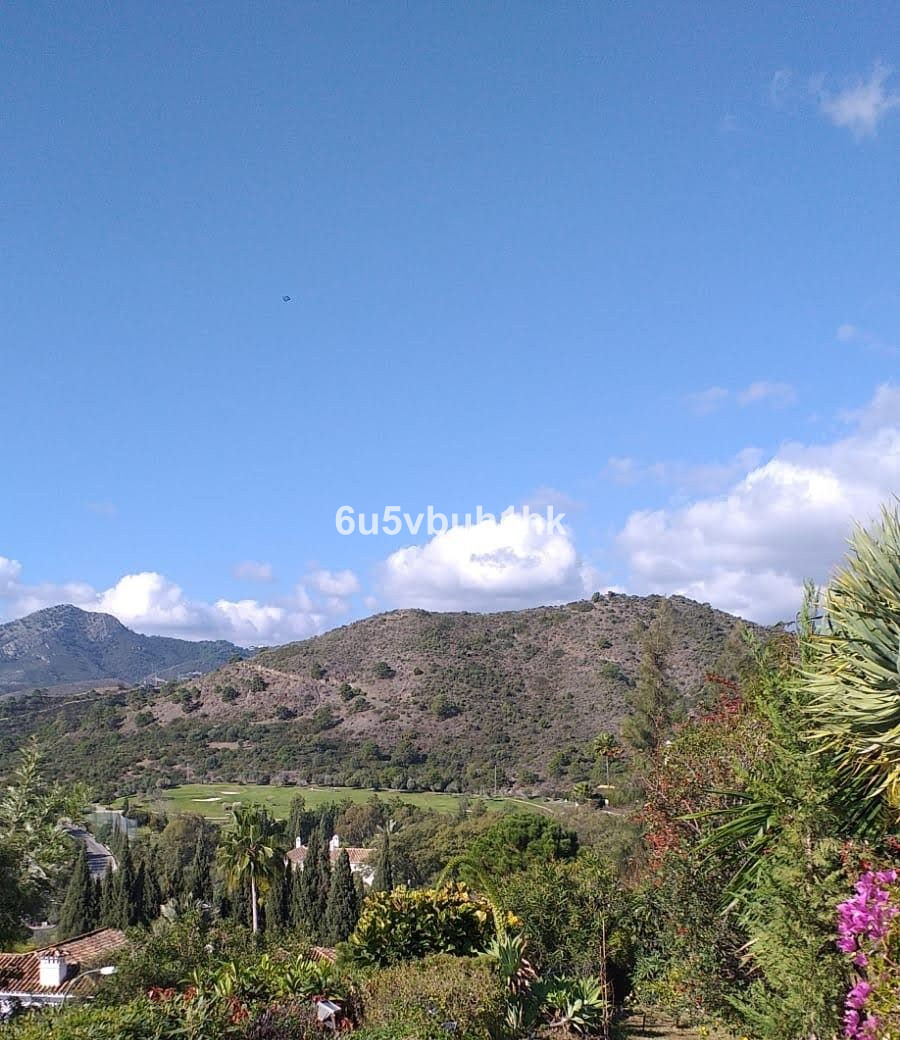 Plot for Sale in Benahavís — view 14