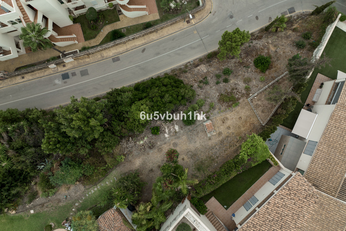Plot for Sale in Benahavís — 4