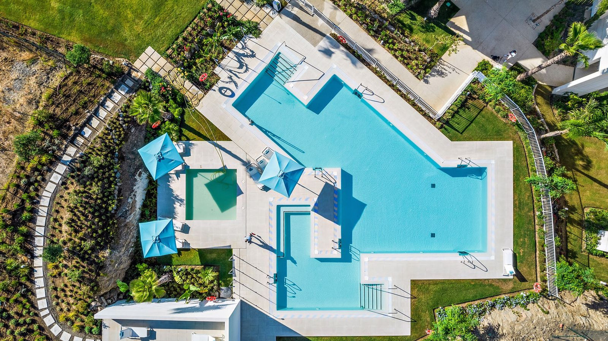 3 Bedroom Apartment for Sale in Marbella — 4
