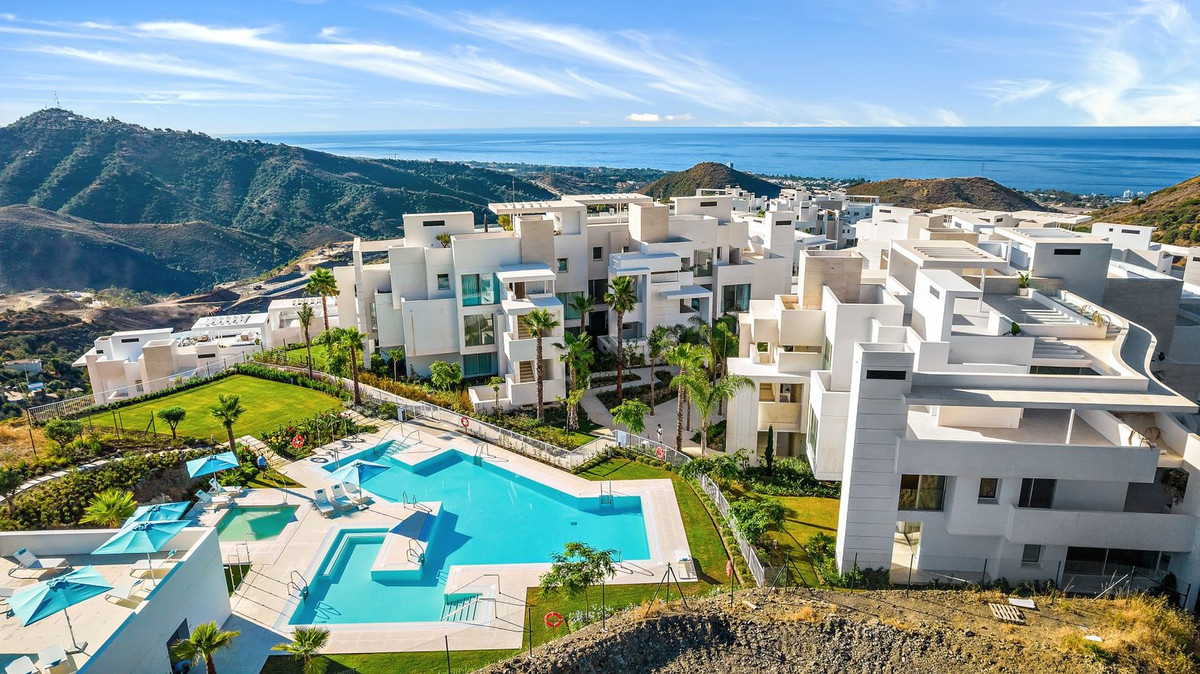 3 Bedroom Apartment for Sale in Marbella — 5