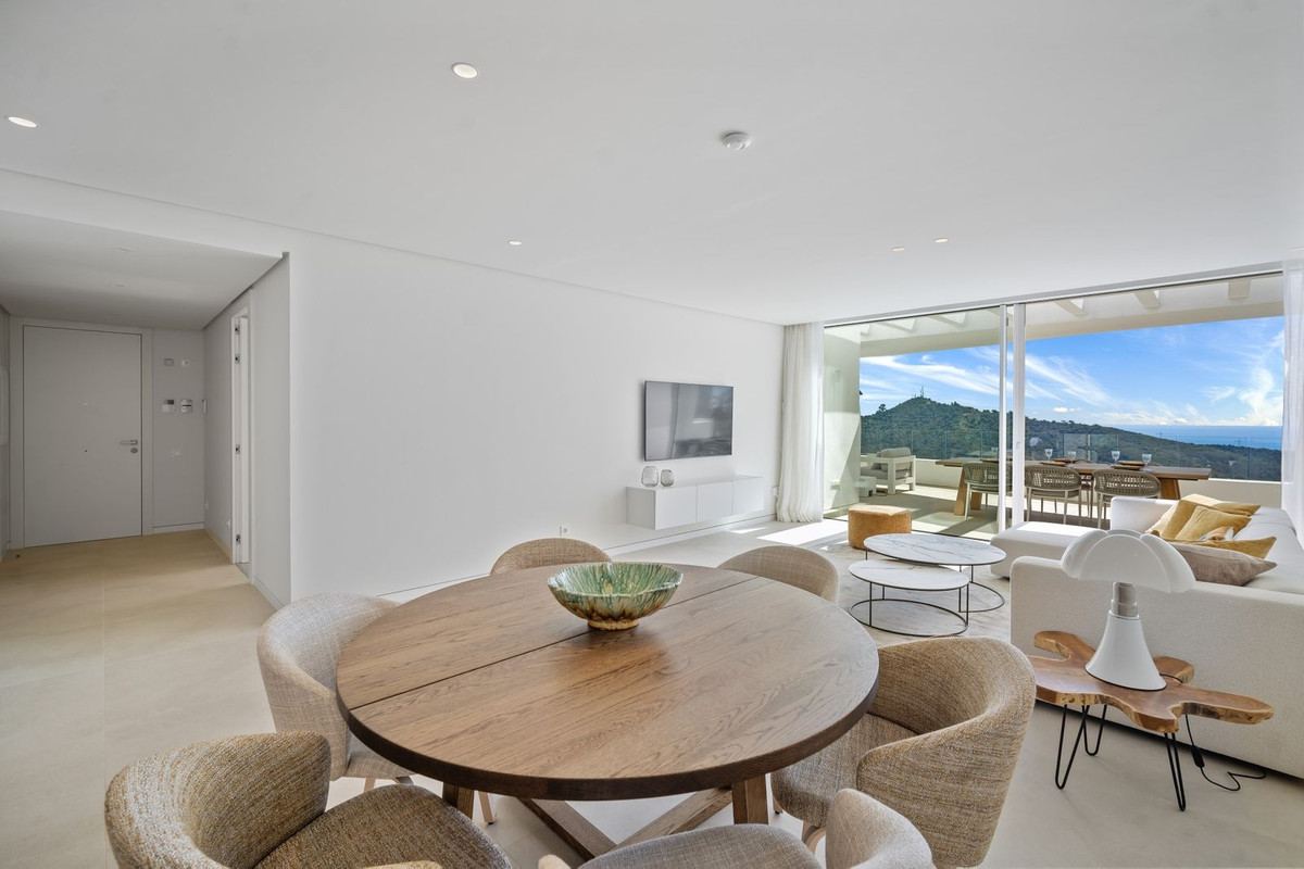 3 Bedroom Apartment for Sale in Marbella — 6
