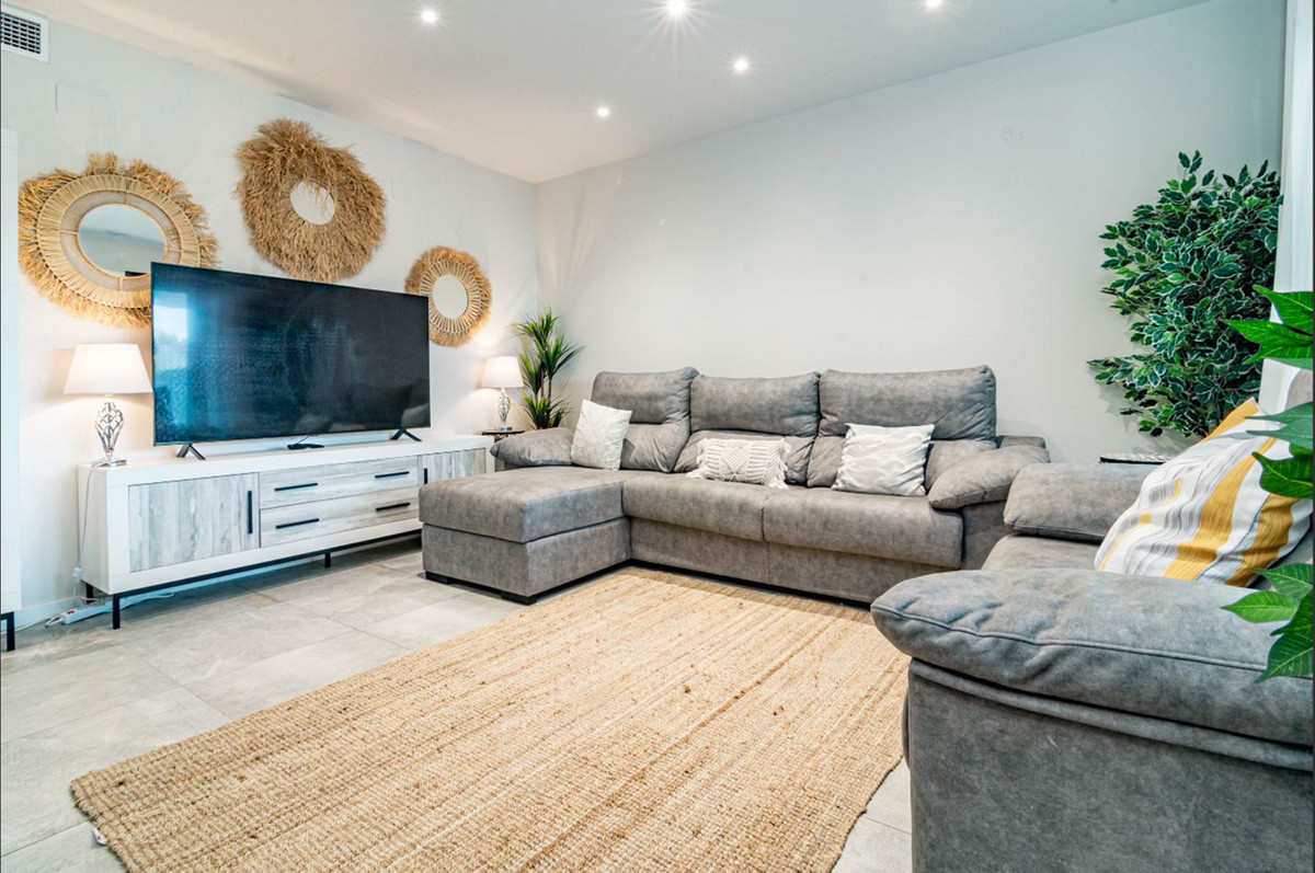 3 Bedroom Apartment for Sale in Marbella — 7
