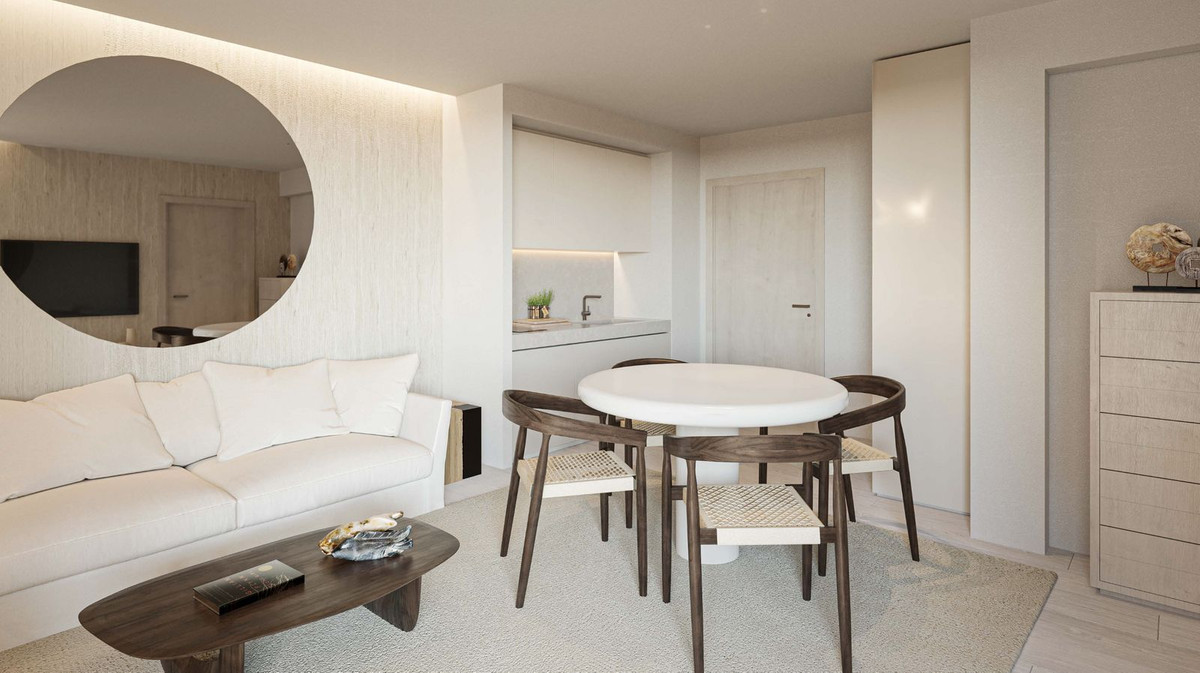 1 Bedroom Apartment for Sale in Estepona — 4