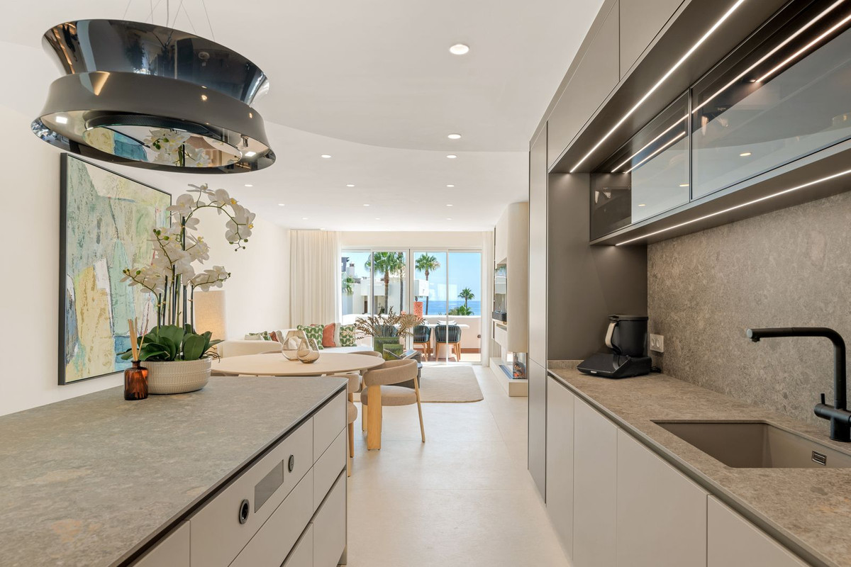 3 Bedroom Apartment for Sale in New Golden Mile — 7