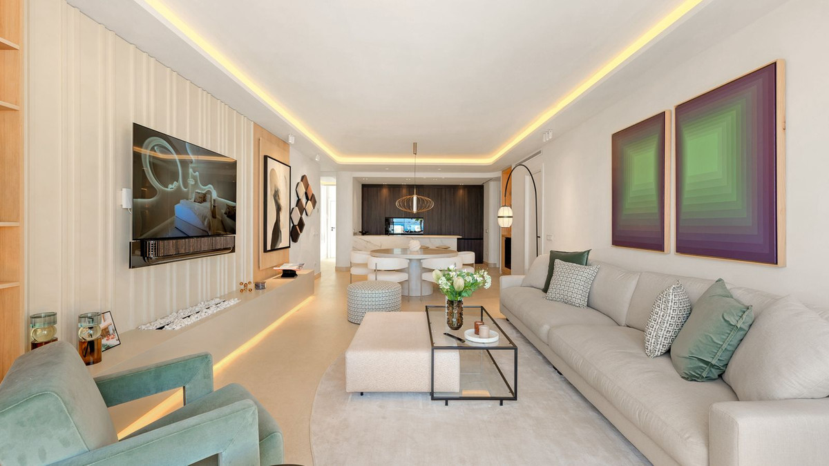 3 Bedroom Apartment for Sale in New Golden Mile — view 10