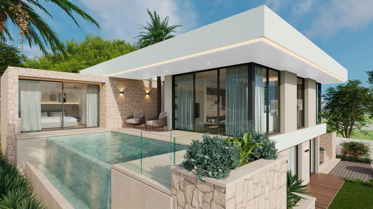 3 Bedroom Villa for Sale in Estepona