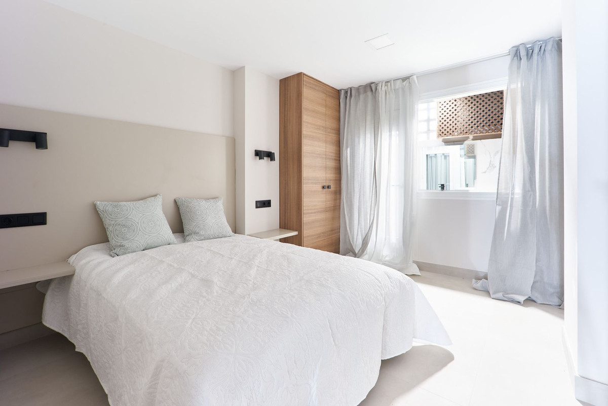 3 Bedroom Apartment for Sale in San Pedro de Alcántara — view 16