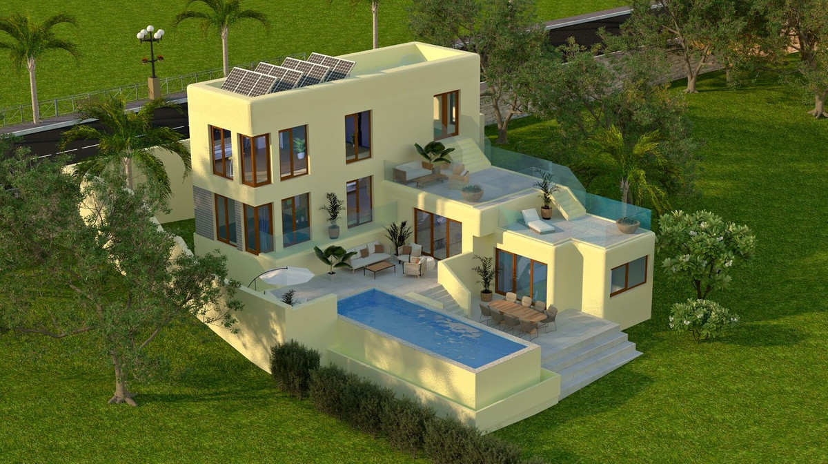 4 Bedroom Villa for Sale in Estepona