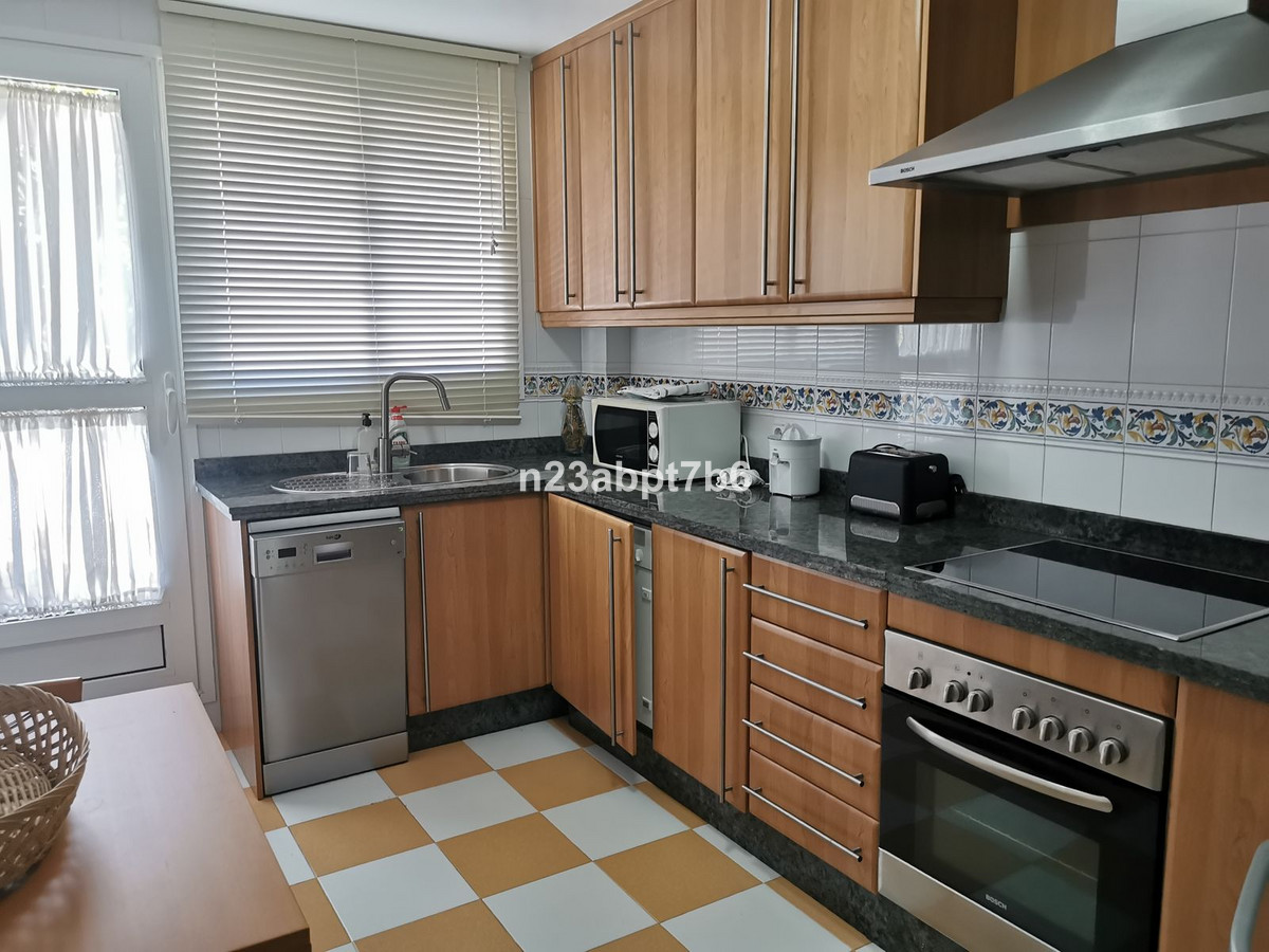 3 Bedroom Apartment for Sale in Aloha — 5