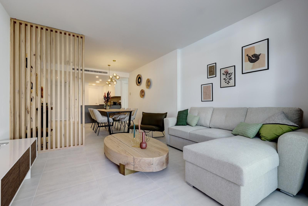 2 Bedroom Apartment for Sale in Estepona — 5