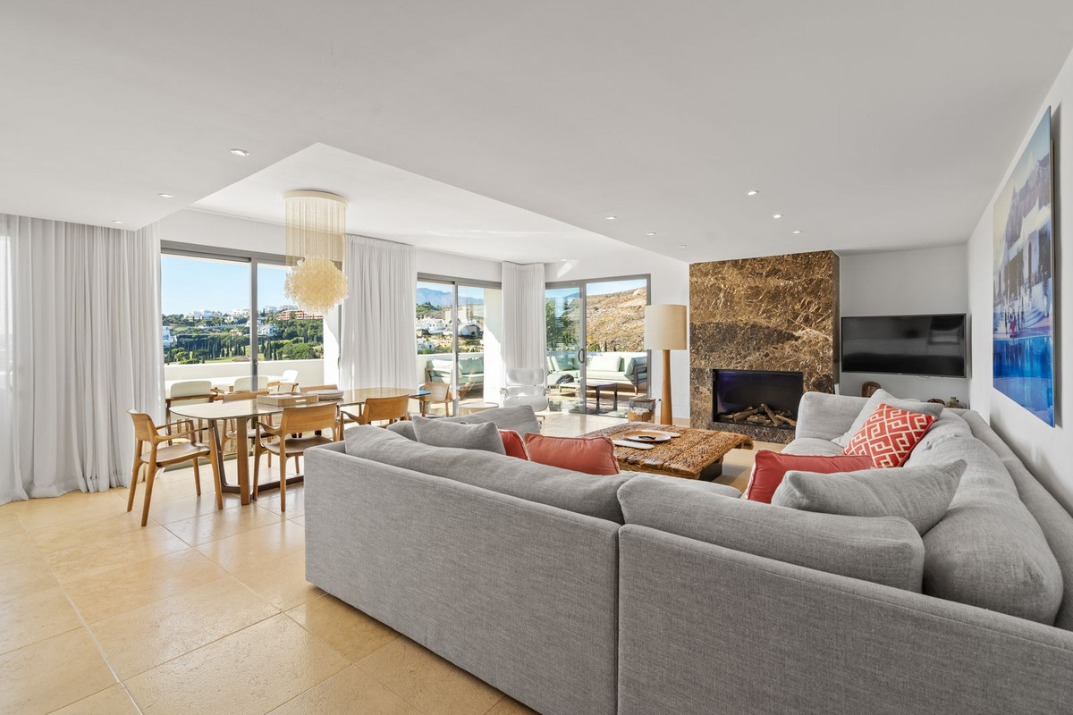 3 Bedroom Apartment for Sale in Los Flamingos