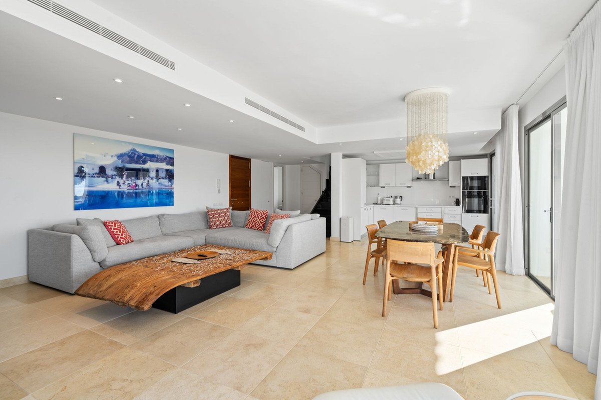 3 Bedroom Apartment for Sale in Los Flamingos — 4