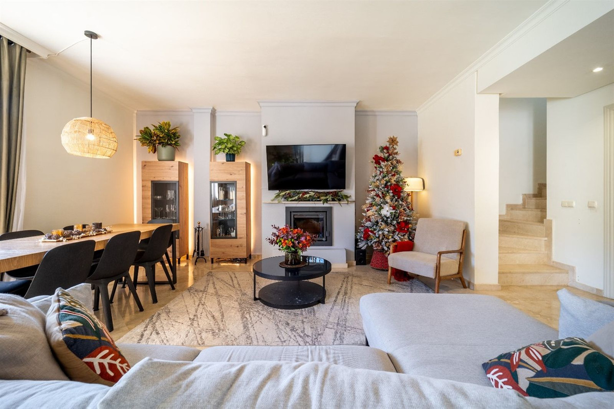 3 Bedroom Apartment for Sale in La Quinta — 5