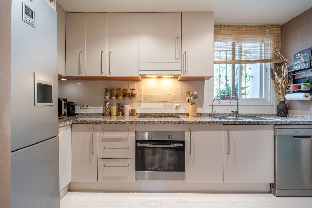 3 Bedroom Apartment for Sale in La Quinta — view 10