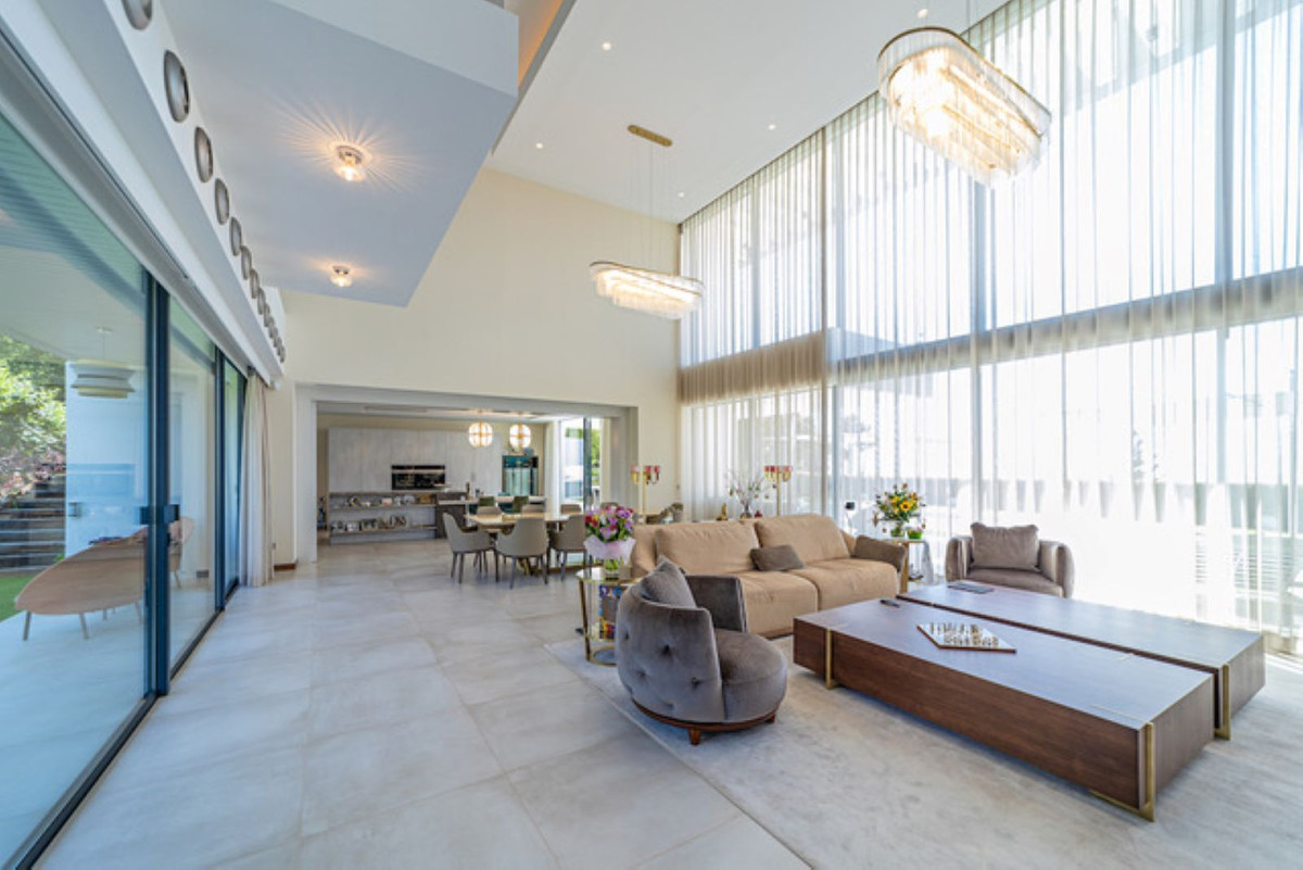 5 Bedroom Villa for Sale in Los Arqueros — 9