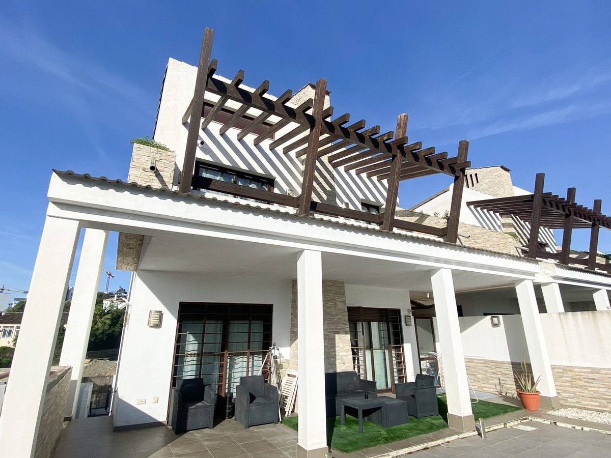 5 Bedroom Villa for Sale in Valle Romano — 3