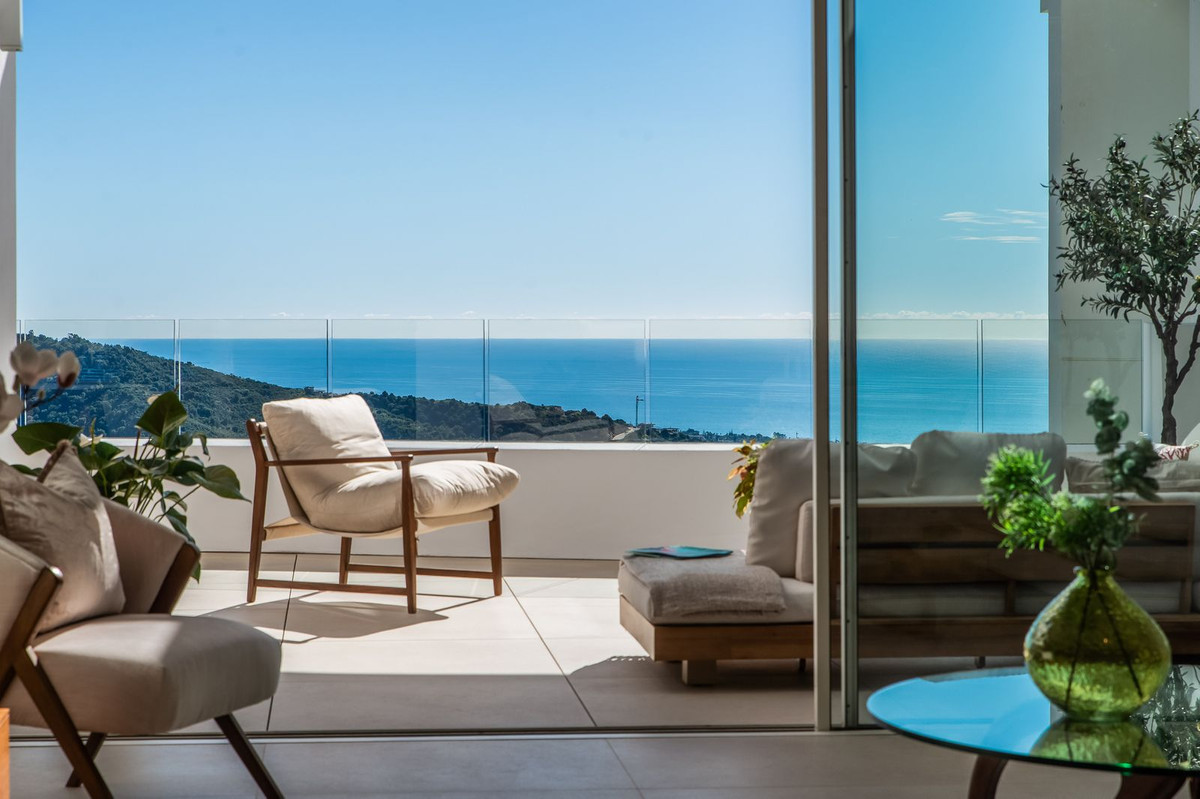 3 Bedroom Apartment for Sale in Ojén — 9